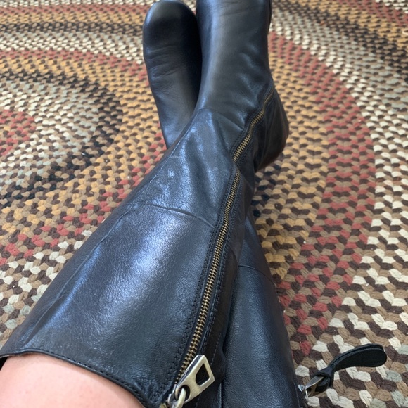Enzo Angiolini EAZOOT Riding Boots - Picture 5 of 5